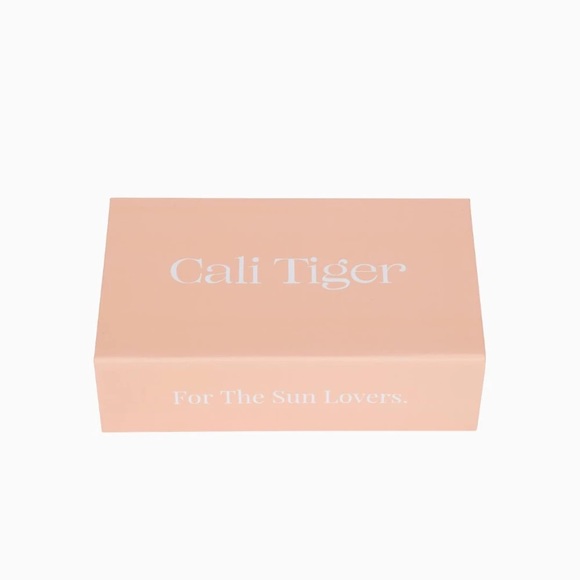 Cali Tiger Nadia Ring- New In Box size 8 - Picture 2 of 5